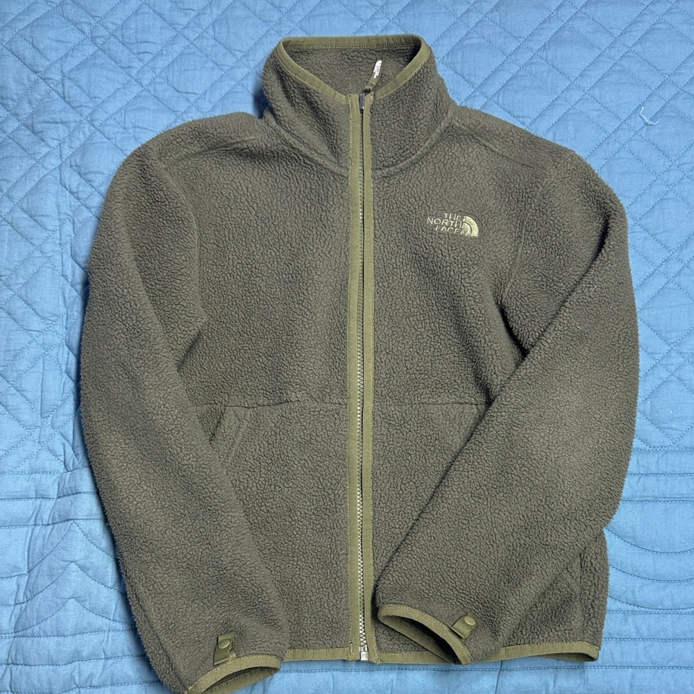 The North Face boys olive Green Sherpa Fleece Jacket boys S 7/8